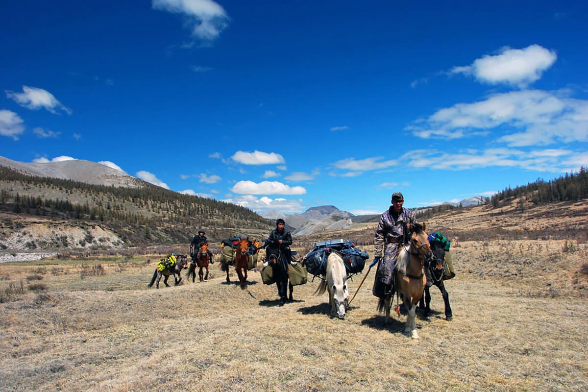 Horse ride Mongolia